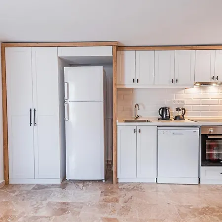 White Garden Patara *